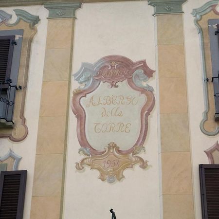 Albergo Della Torre Dal 1891 Trescore Balneario Bagian luar foto